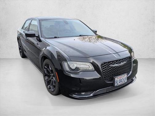 2019 Chrysler 300 S