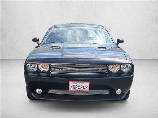 Brilliant Black Crystal Pearl 2011 Dodge Challenger R/T
