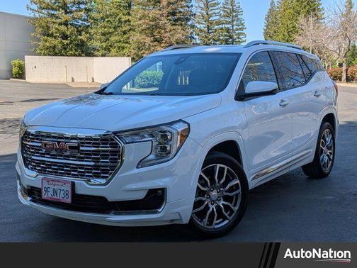 Summit White 2023 GMC Terrain Denali
