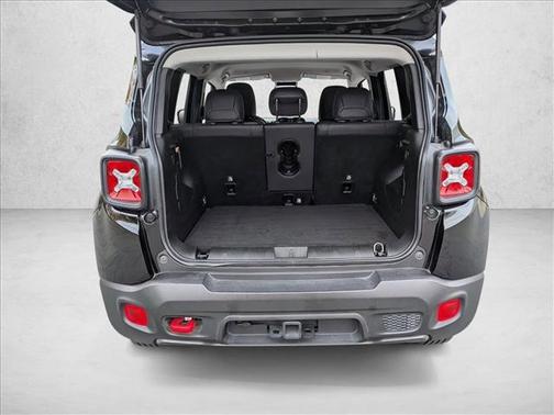 2022 Jeep Renegade Trailhawk