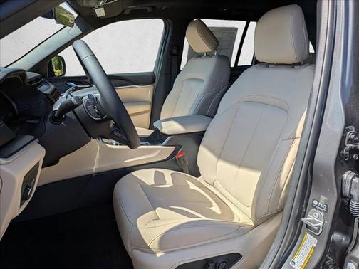 Baltic Gray Metallic Clearcoat 2026 Jeep Grand Cherokee Limited