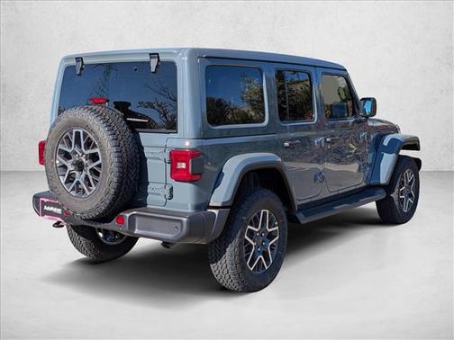 2026 Jeep Wrangler 4-Door Sahara 4x4