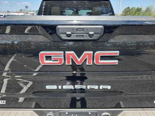 Onyx Black 2026 GMC Sierra 1500 SLT