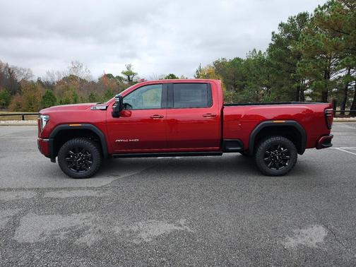 2026 GMC Sierra 2500 AT4