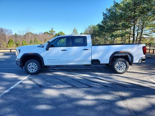 2026 GMC Sierra 2500 Pro