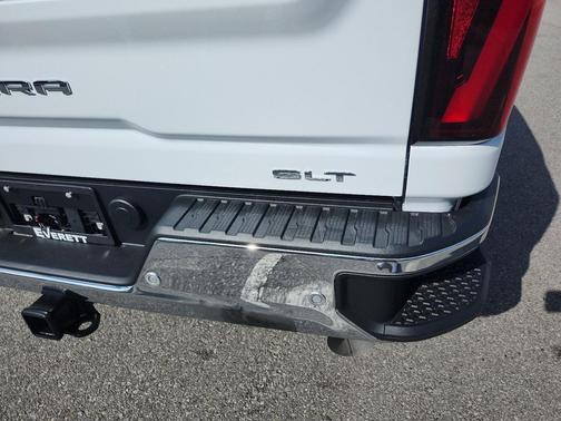 2026 GMC Sierra 2500 SLT