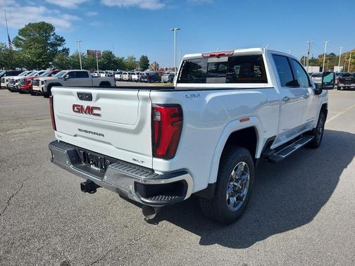 2026 GMC Sierra 2500 SLT