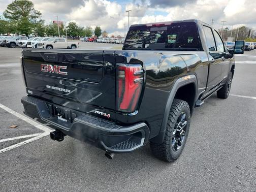 2026 GMC Sierra 2500 AT4