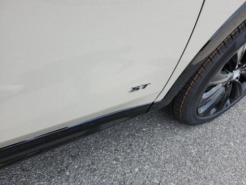 2026 Buick Envista Sport Touring FWD