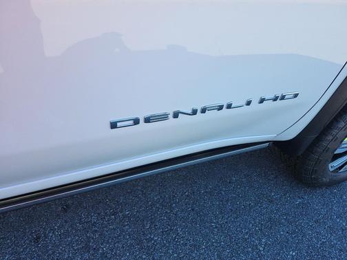2026 GMC Sierra 2500 Denali