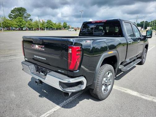 2025 GMC Sierra 2500 SLT