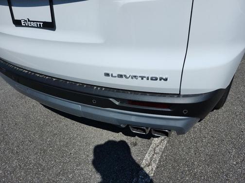 2026 GMC Acadia FWD Elevation