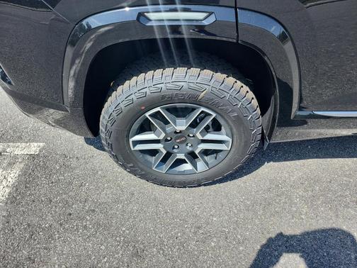2026 GMC Terrain AWD AT4