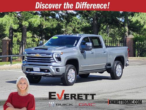 Sterling Gray Metallic 2024 Chevrolet Silverado 2500 High Country