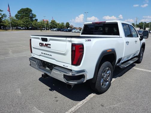 2025 GMC Sierra 2500 SLT