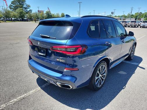 Phytonic Blue Metallic 2023 BMW X5 M50i