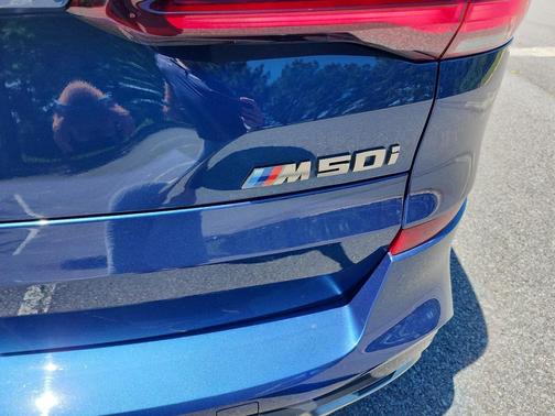 Phytonic Blue Metallic 2023 BMW X5 M50i