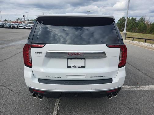 2024 GMC Yukon Denali