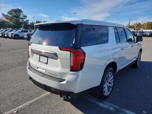 2024 GMC Yukon XL Denali