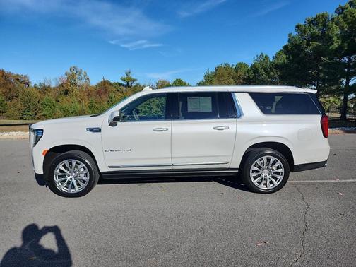 2024 GMC Yukon XL Denali