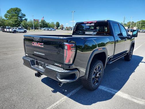 2026 GMC Sierra 2500 AT4