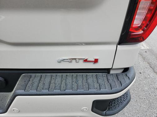 Coastal Dune 2026 GMC Sierra 1500 AT4