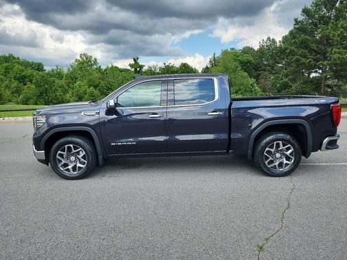 Titanium Rush Metallic 2022 GMC Sierra 1500 SLT