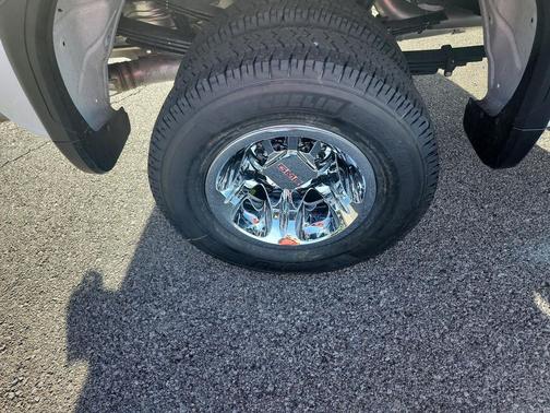 2026 GMC Sierra 3500 SLE