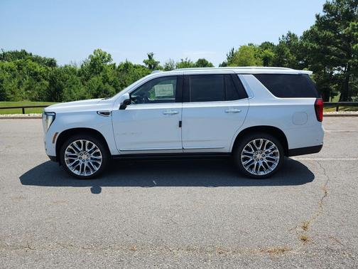 Glacier White Tricoat 2026 GMC Yukon Denali