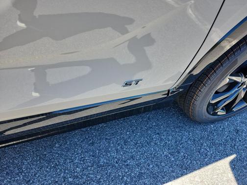 Ceramic 2026 Buick Encore GX Sport Touring