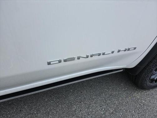 2025 GMC Sierra 2500 Denali Ultimate