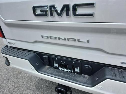 2025 GMC Sierra 2500 Denali Ultimate