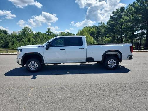 2025 GMC Sierra 2500 Base