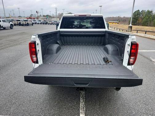 2024 GMC Sierra 2500 Pro