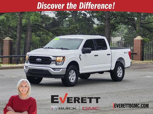 Oxford White 2023 Ford F-150 XLT