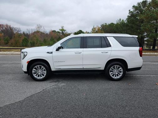 2021 GMC Yukon SLT