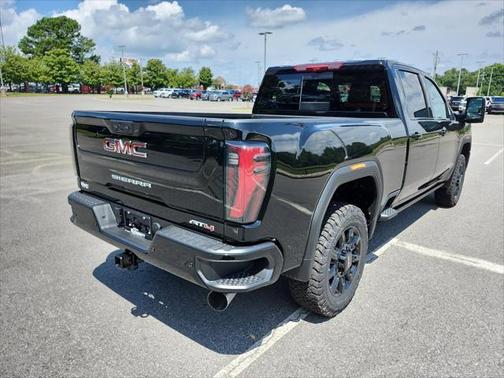 2025 GMC Sierra 2500 AT4