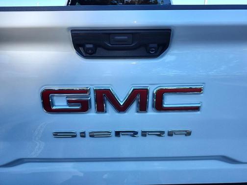 2026 GMC Sierra 2500 Pro