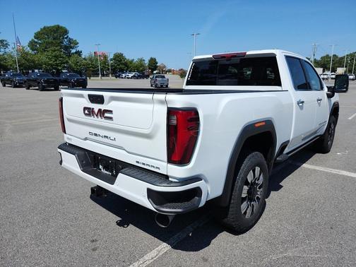 2025 GMC Sierra 2500 Denali