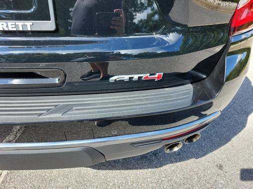 2024 GMC Yukon 4WD AT4