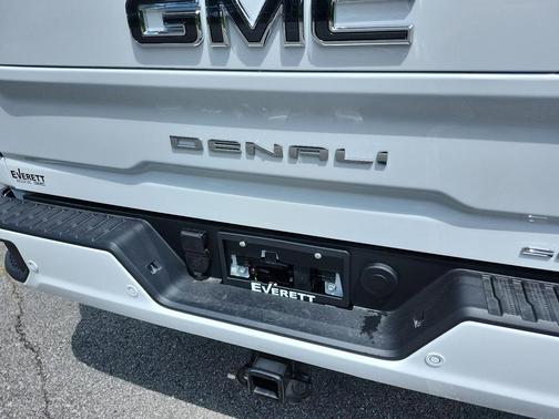 2025 GMC Sierra 2500 Denali Ultimate