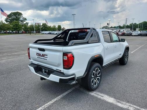 2025 GMC Canyon AT4