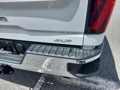 2025 GMC Sierra 2500 SLT