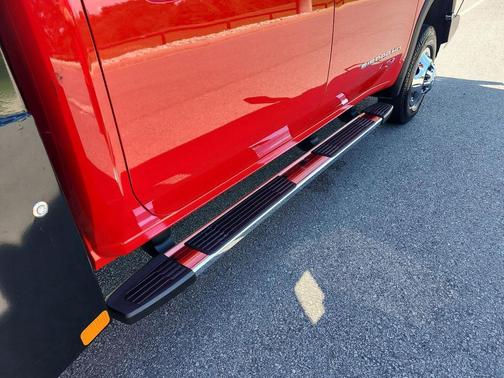 2025 GMC Sierra 3500 SLE