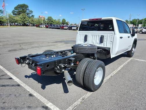 Summit White 2026 GMC Sierra 3500 Base