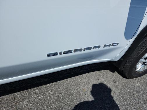 2025 GMC Sierra 2500 Base