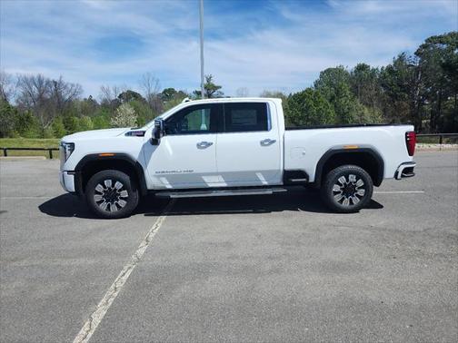 2025 GMC Sierra 2500 Denali