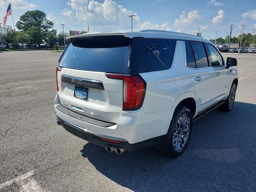 2023 GMC Yukon Denali Ultimate