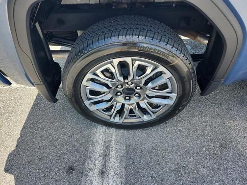 2025 GMC Sierra 1500 Denali Ultimate