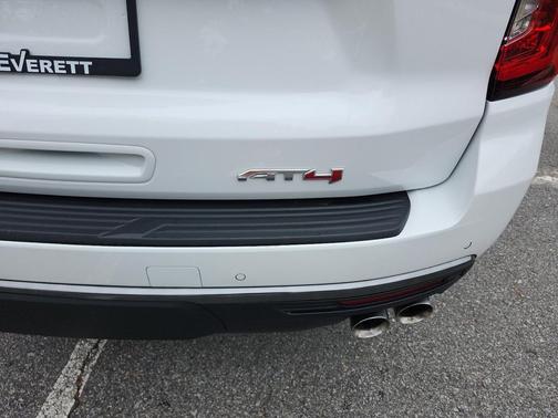 2024 GMC Yukon 4WD AT4